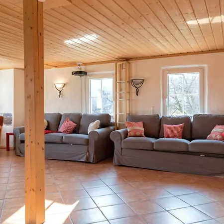 Dom wakacyjny Seewald: Grosse Sauna, Garten | 5 Min. | 20 Personen *